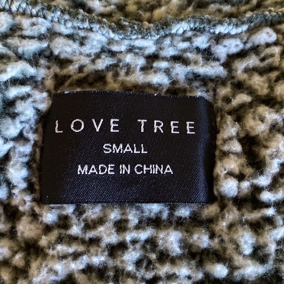 Love Tree Teddy Bear Style Vest With Hood - Picture 6 of 7